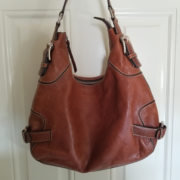 Michael Kors leather handbag. Good used condition. - Picture 2 of 8